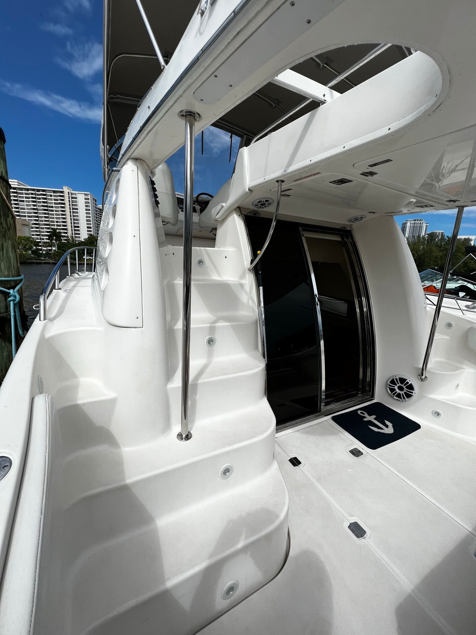 azimut cloud dolce vita yacht miami